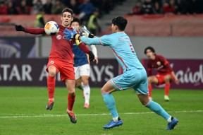 今晚亚冠焦点战，上海海港手感冰凉，气氛紧张，训练强度明显提升的简单介绍